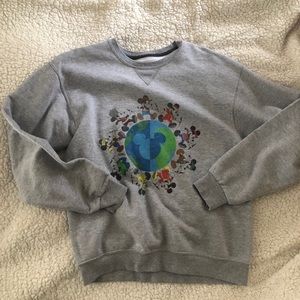 Boxlunch global Mickey Mouse Sweatshirt Large